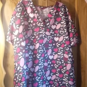 Divine curves 3x scrub shirt